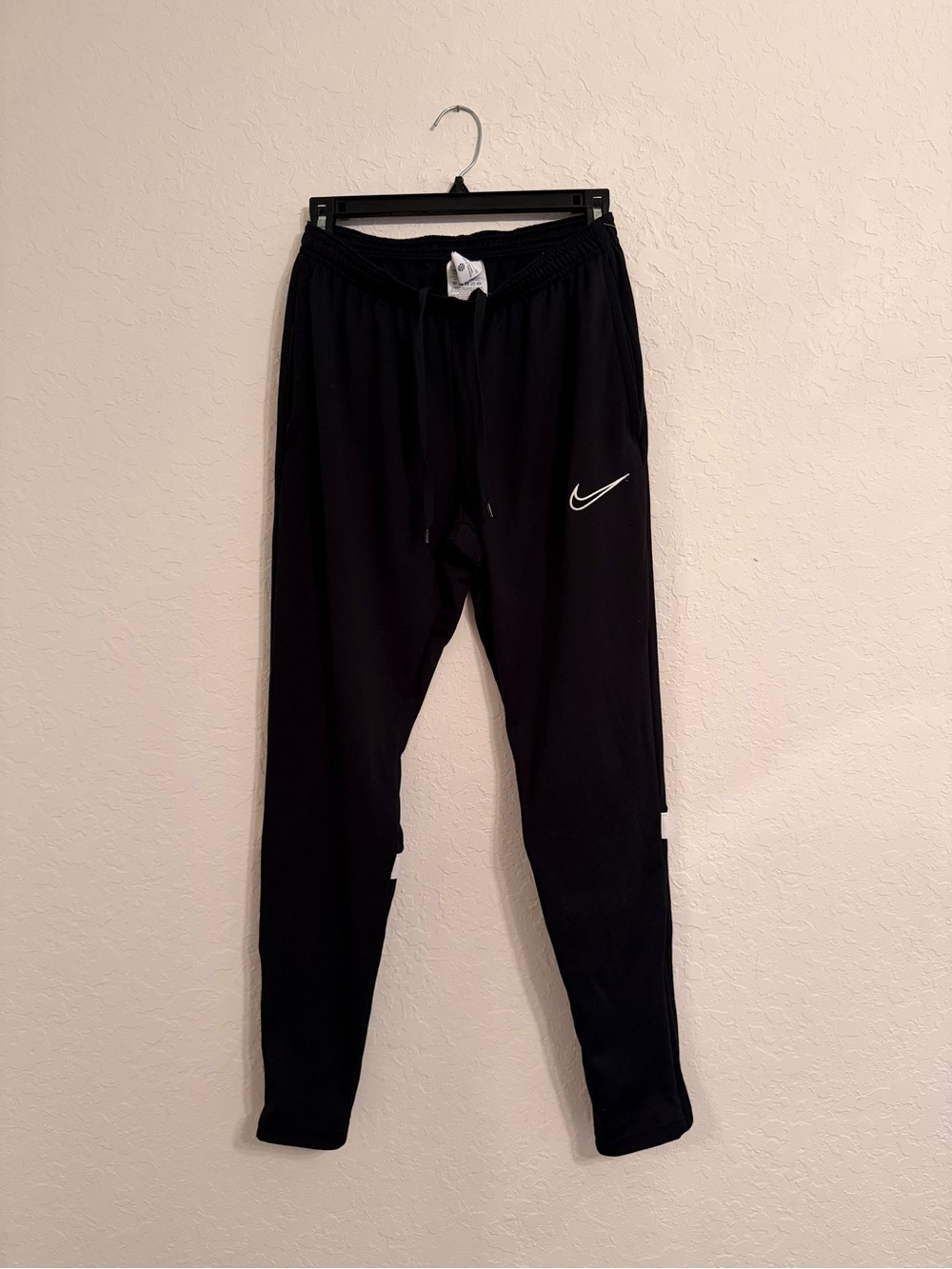 Nike Dri-FIT Men’s Small Black Soccer Training Pants Zipper Pockets